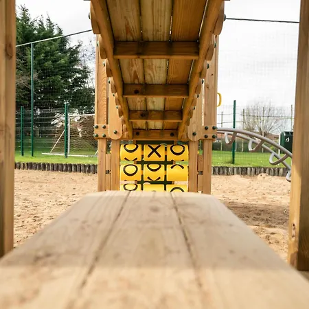 Vissershuisje 213 With Parking By Interhome Дом отдыха Mispelburg