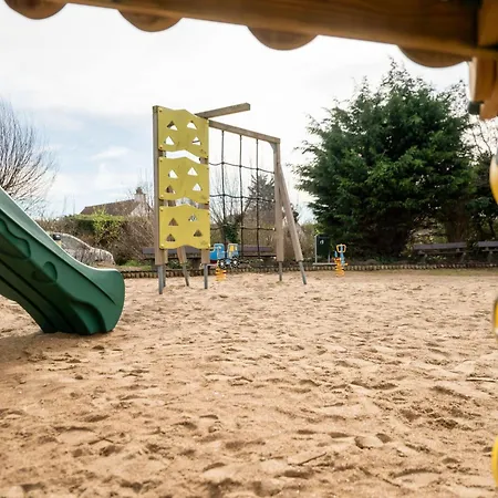 Дом отдыха Vissershuisje 213 With Parking By Interhome *